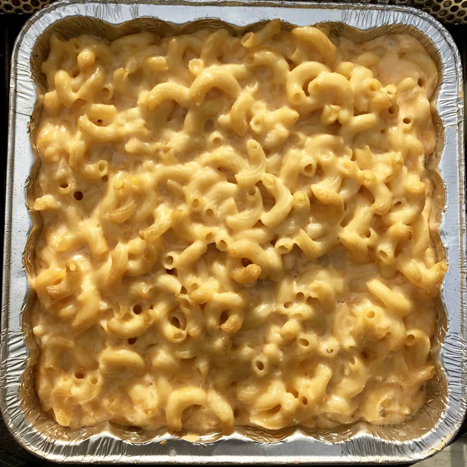 Creamy Mac and Cheese Tray